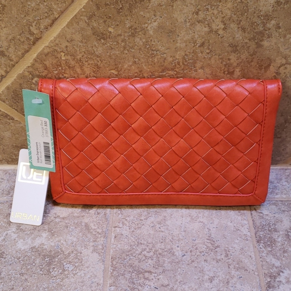 Urban Expressions clutch